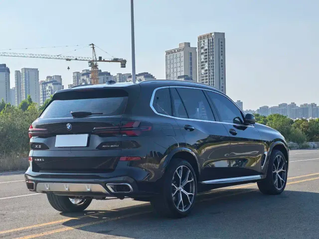 BMW X5 — Фото автомобиля 7