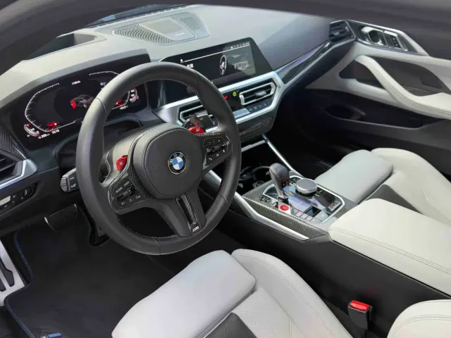 BMW M4 — Фото автомобиля 8