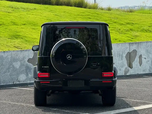 Mercedes-Benz G-Class — Фото автомобиля 7