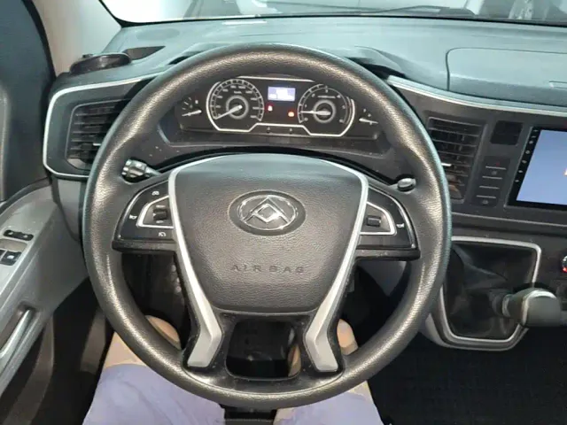 Maxus Xintu V80 — Фото автомобиля 10