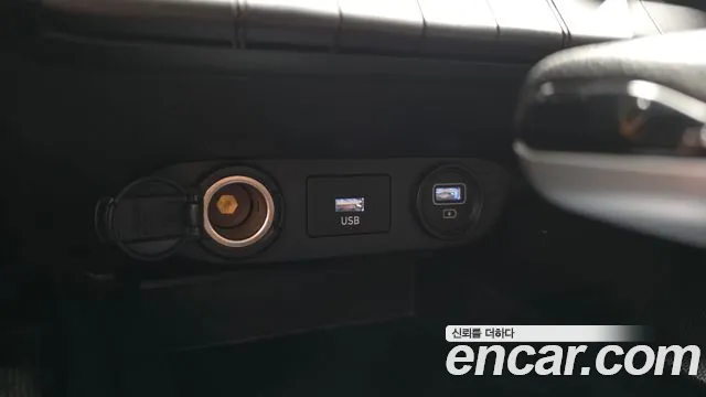 Hyundai AVANTE Avante (CN7) 1.6 LPi (Для проката) — Фото автомобиля 24