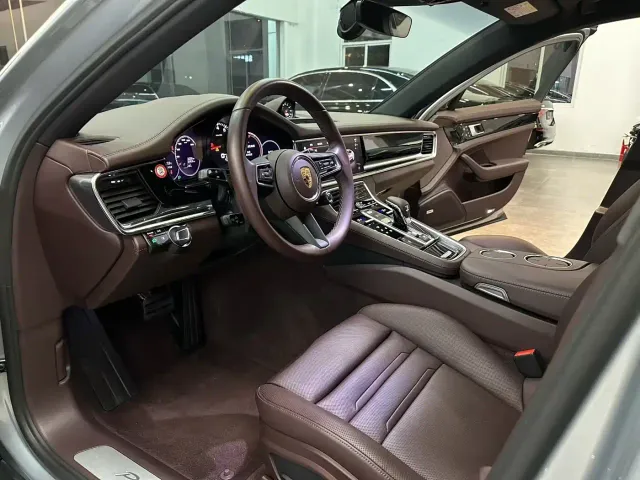 Porsche Panamera — Фото автомобиля 7