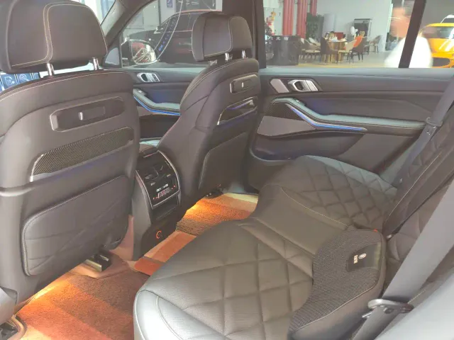 BMW X5 — Фото автомобиля 9