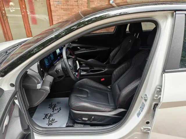 Hyundai Elantra — Фото автомобиля 9