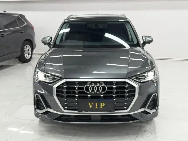 Audi Q3 — Фото автомобиля 2