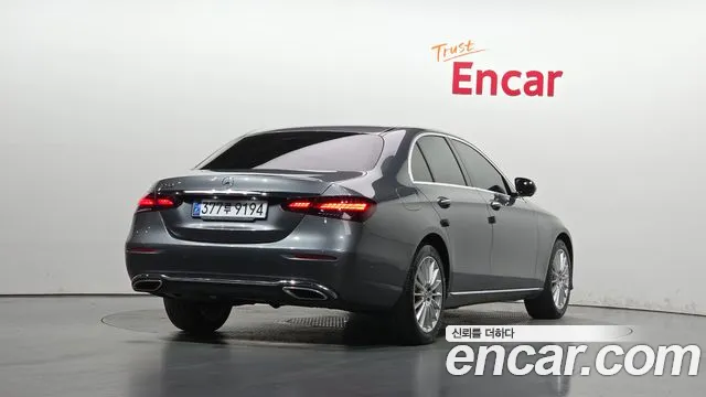 Mercedes-Benz E-Class W213 — Фото автомобиля 2