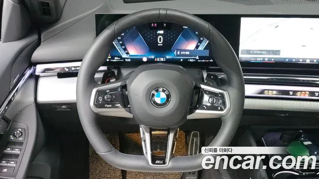 BMW 5 Series G60 — Фото автомобиля 22