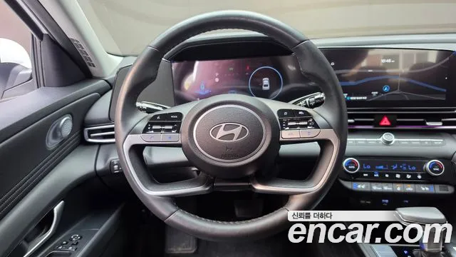 Hyundai Avante CN7 — Фото автомобиля 13