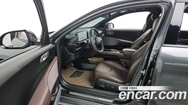 Hyundai Ioniq 6 — Фото автомобиля 15