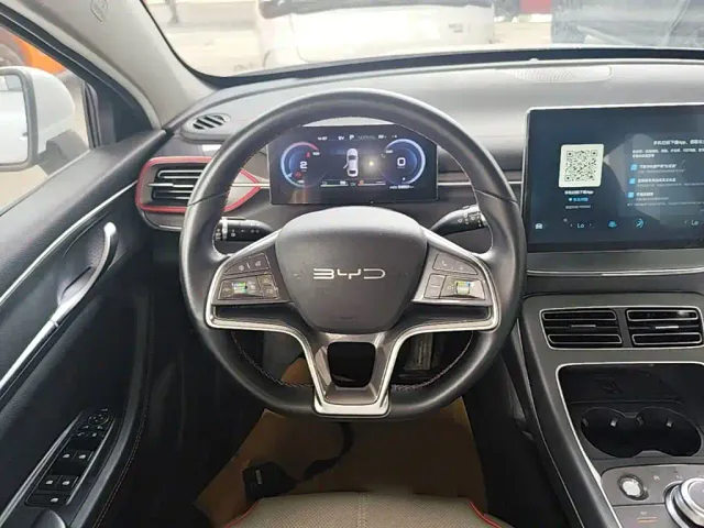 BYD Destroyer 05 2022 DM-i 55KM Premium — Фото автомобиля 10