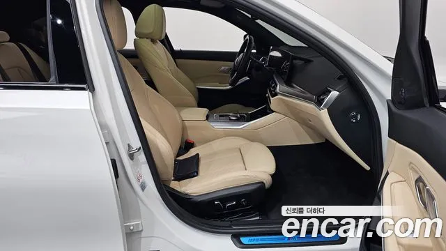 BMW 3-Series 3 серия (G20) 320i M Sport — Фото автомобиля 23