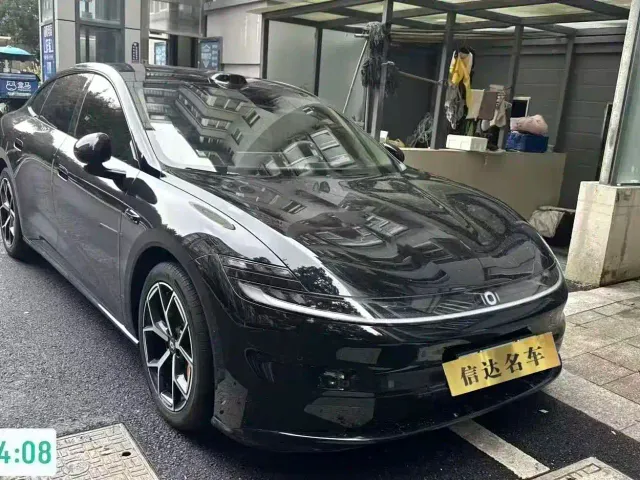 Changan Qiyuan A06 — Фото автомобиля 3