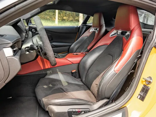 Toyota Supra — Фото автомобиля 5