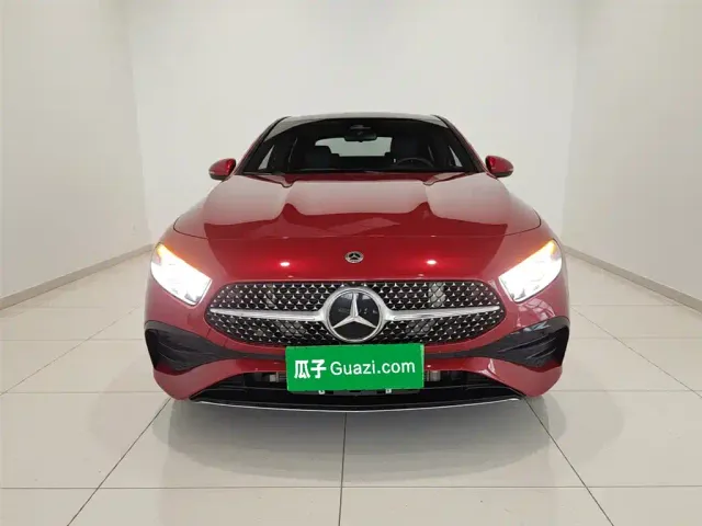 Mercedes-Benz A-Class — Фото автомобиля 2