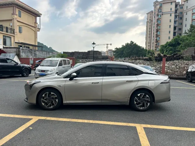 GAC Aion S Plus — Фото автомобиля 4
