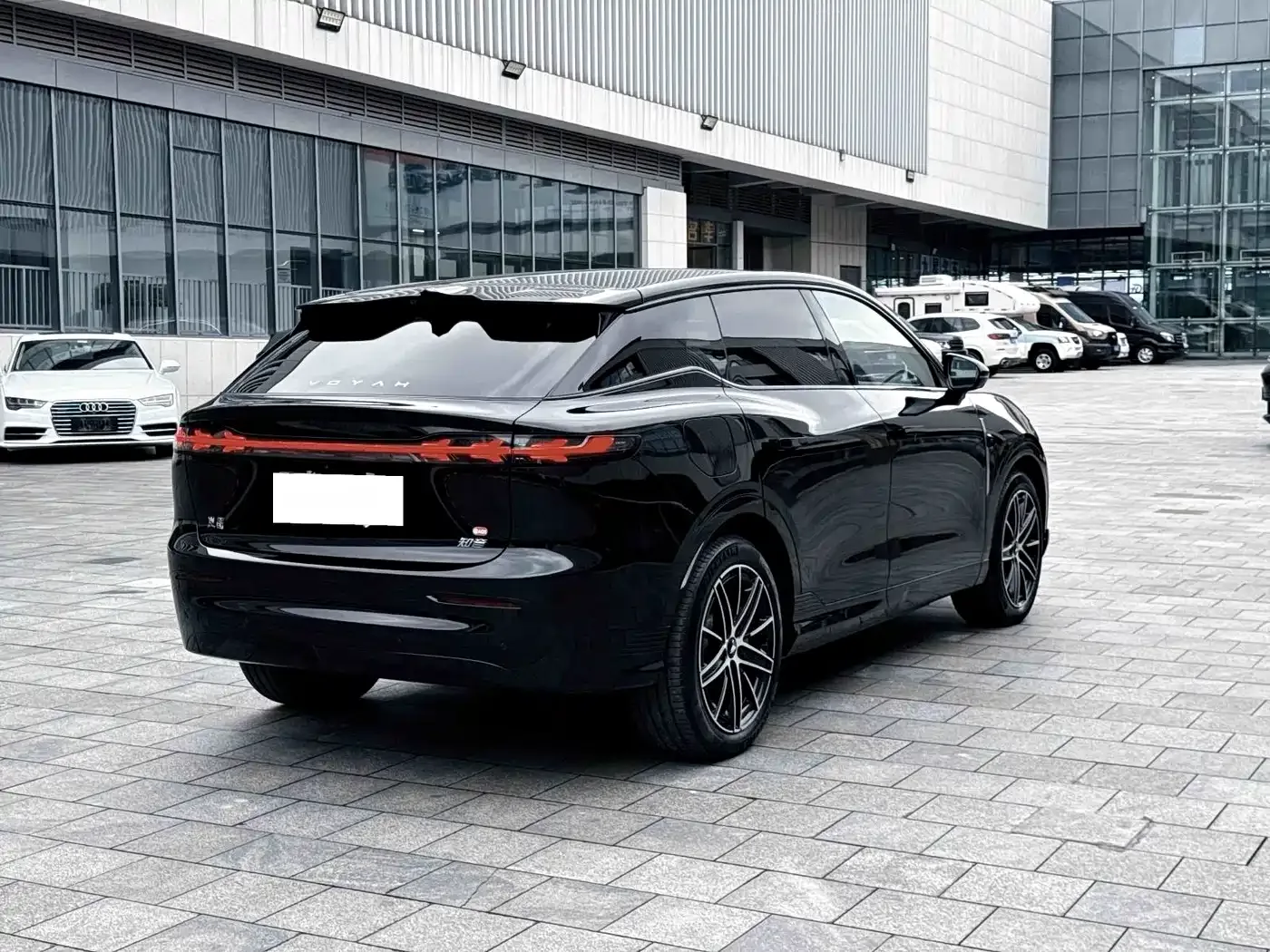 Voyah Auto Voyah Zhiyin 2025 Base — Фото автомобиля 29