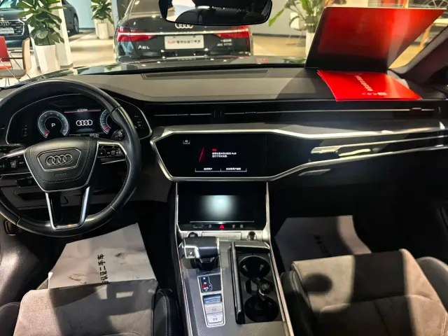 Audi A6L — Фото автомобиля 7