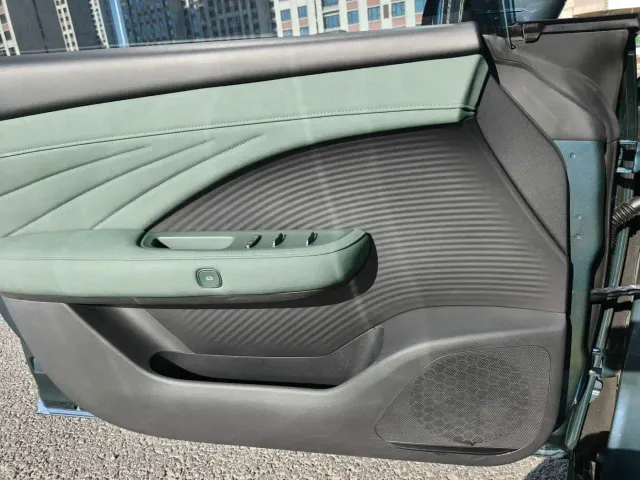 Nissan N7 — Фото автомобиля 18
