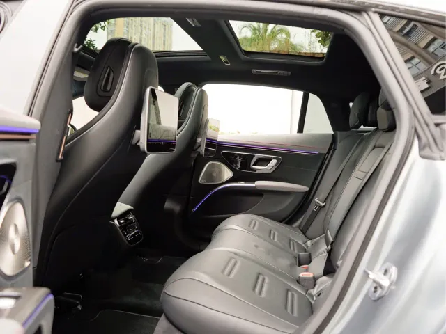 Mercedes-Benz EQS AMG — Фото автомобиля 12