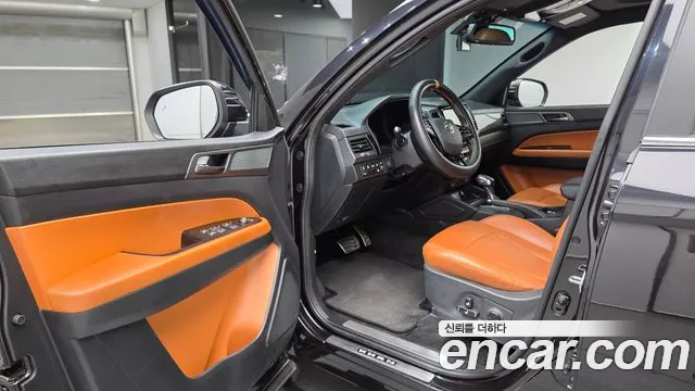 KG_Mobility_Ssangyong Rexton Новый Rexton Sport Khan Дизель 2.2 4WD — Фото автомобиля 10