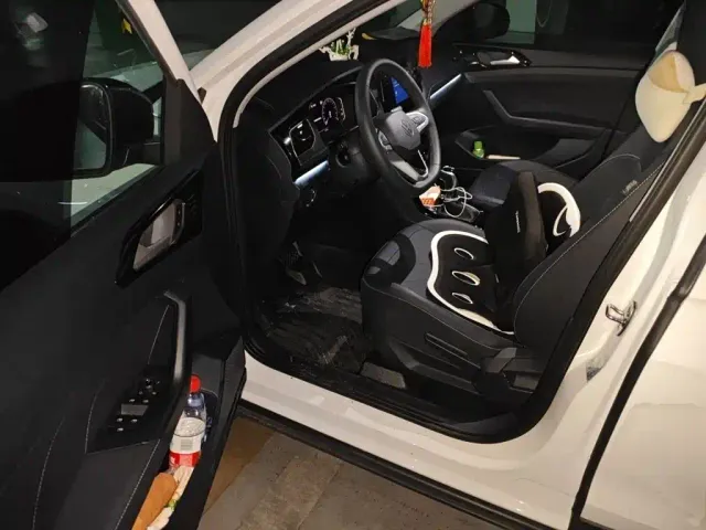 Volkswagen Tharu — Фото автомобиля 13
