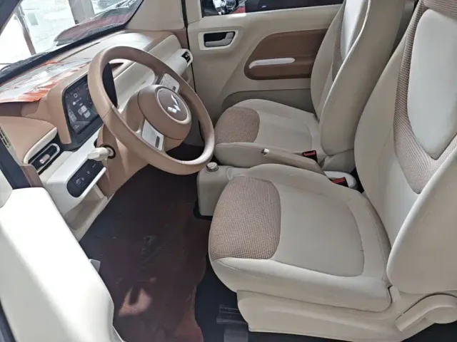 Wuling Hongguang Mini EV — Фото автомобиля 14