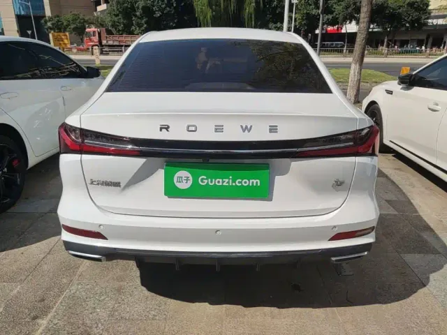 Roewe i5 — Фото автомобиля 5