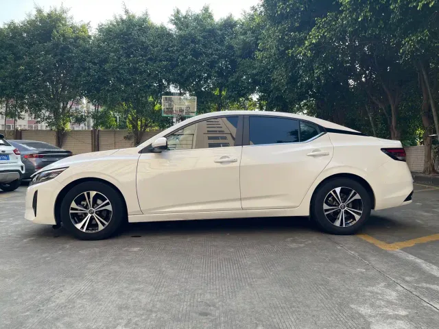 Nissan Sylphy — Фото автомобиля 7