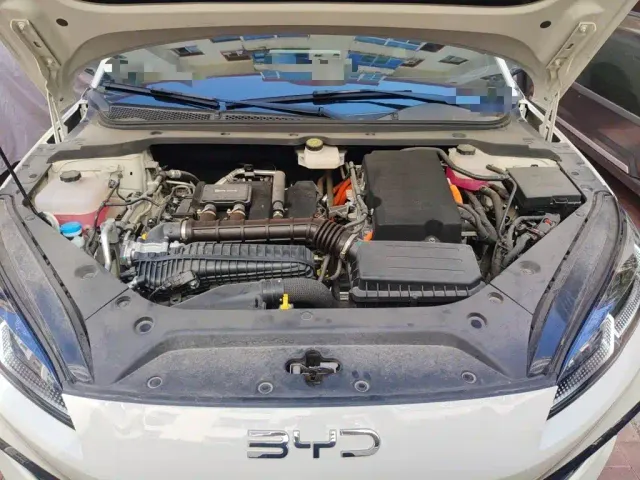 BYD Seal 06 — Фото автомобиля 16