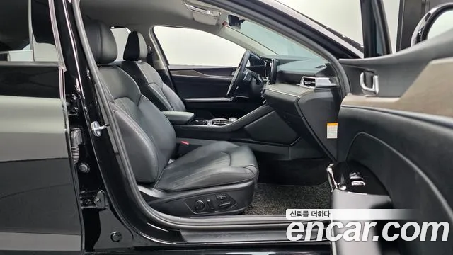 Kia K5 Generation 3 — Фото автомобиля 16