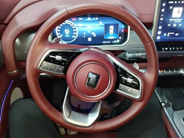 Tank 700 — Фото автомобиля 10