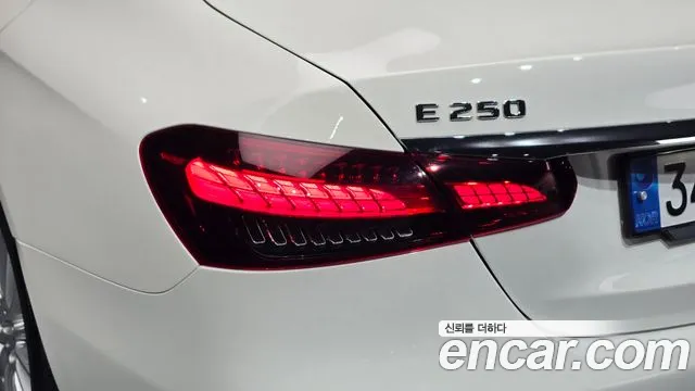 Mercedes-Benz E-Class W213 — Фото автомобиля 8