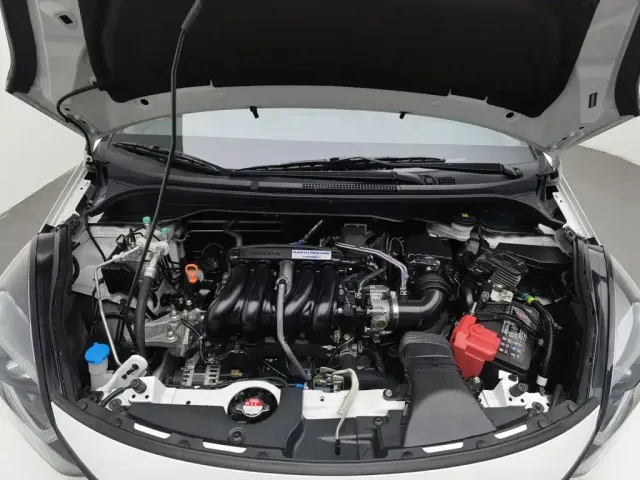 Honda Fit 2024 1.5L CVT Mugen Unlimited Edition — Фото автомобиля 6