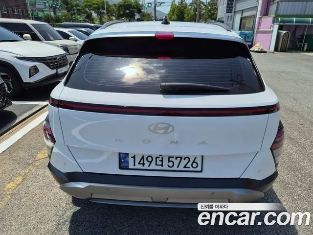Hyundai Kona SX2 — Фото автомобиля 3