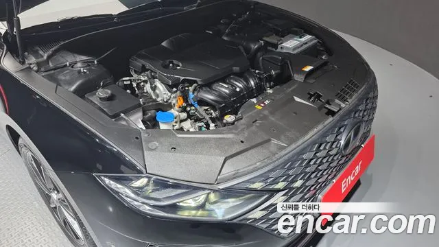 Hyundai Grandeur New — Фото автомобиля 9