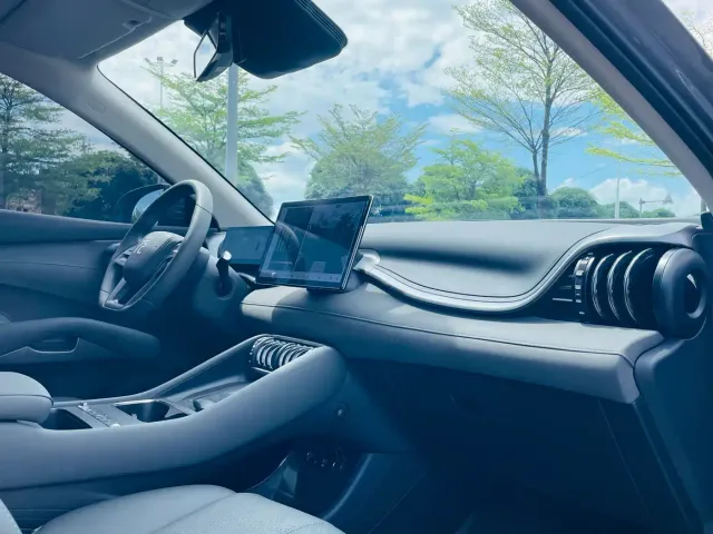 BYD Yuan PLUS — Фото автомобиля 15