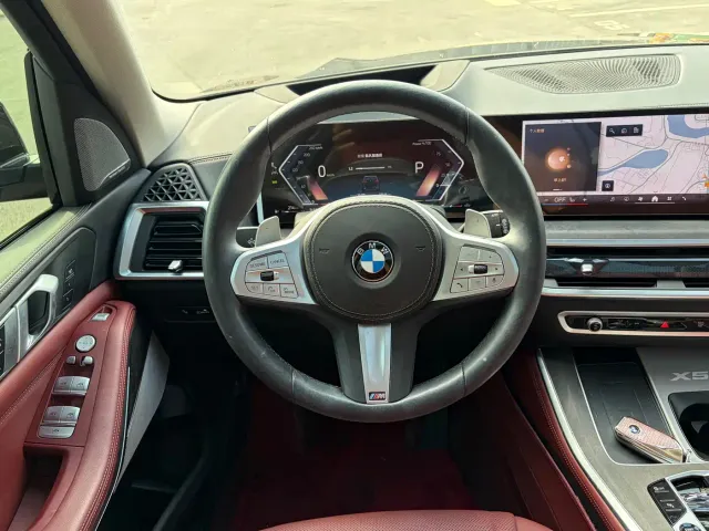 BMW X5 — Фото автомобиля 14
