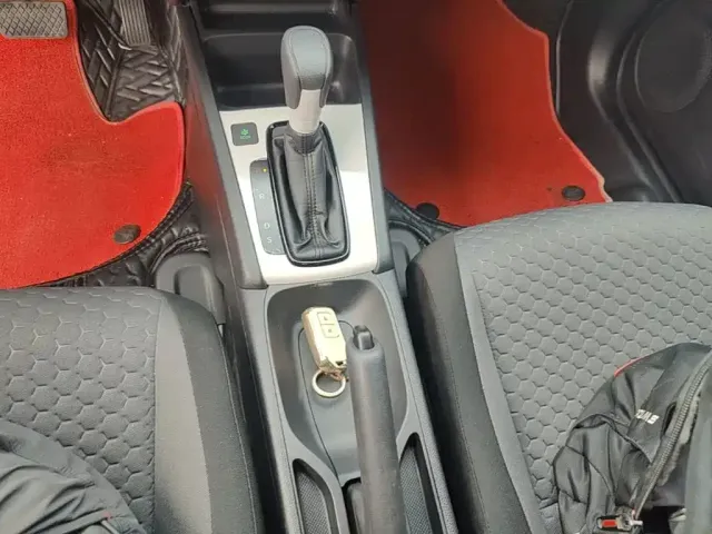 Honda Fit — Фото автомобиля 13