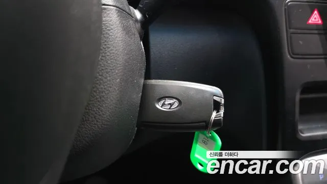Hyundai Staria Staria Карго 3 места — Фото автомобиля 16