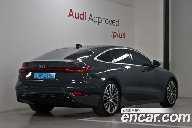 Audi A6 e-Tron — Фото автомобиля 2