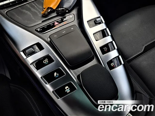 Mercedes-Benz AMG GT 4 двери 43 4MATIC+ Dynamic — Фото автомобиля 17