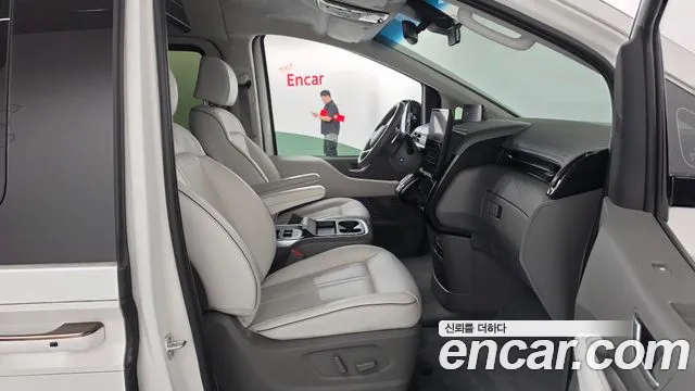 Hyundai Staria — Фото автомобиля 16