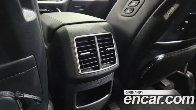 Kia Sportage Sportage 5-е поколение Бензин 1.6 турбо 2WD — Фото автомобиля 26