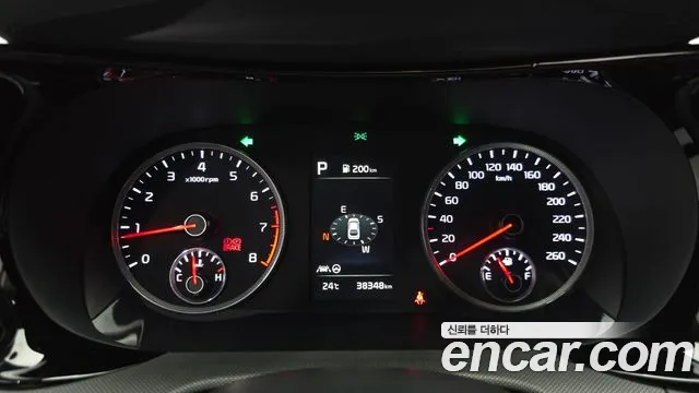 Kia K5 Generation 3 — Фото автомобиля 11