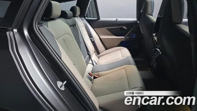 BMW M5 G90 — Фото автомобиля 12