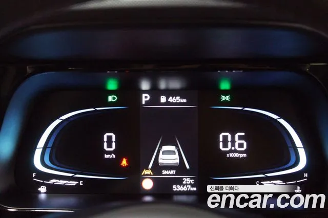 Hyundai Avante CN7 — Фото автомобиля 11