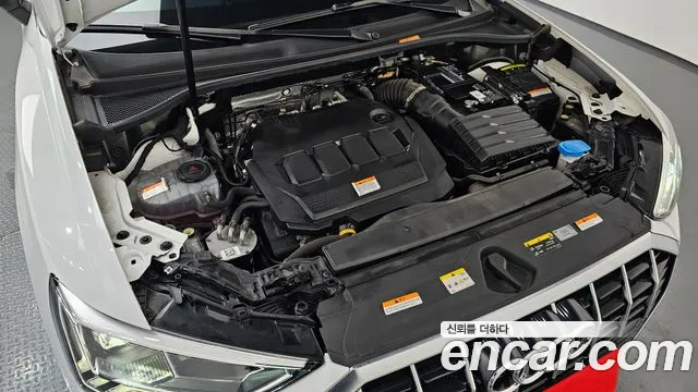 Audi Q3 35 TDI quattro Premium — Фото автомобиля 6