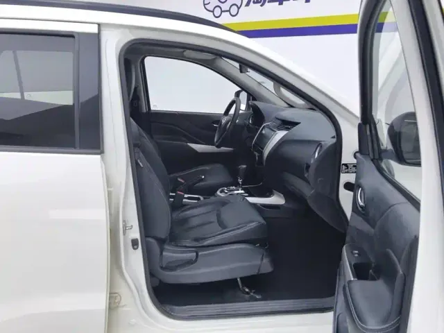 Nissan Terra — Фото автомобиля 8