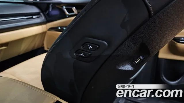 Kia Canival Carnival 4 поколение Дизель 9 мест Signature — Фото автомобиля 30
