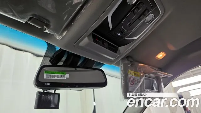 KG_Mobility_Ssangyong Musso Musso (Q300) Дизель 2.2 4WD — Фото автомобиля 17